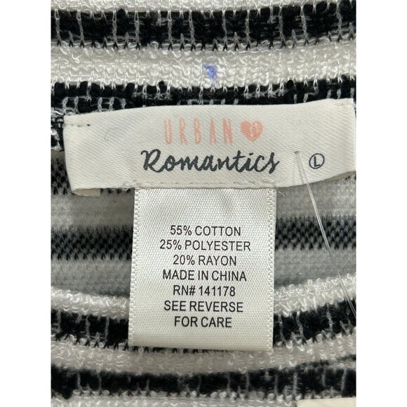Urban Romantics Striped Long Sleeve Sweater Black White Sz Large Cozy Knitwear - Picture 5 of 9